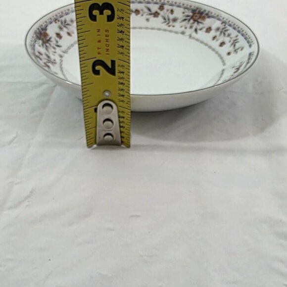 Wade Sone Japan Claremont 4 Appetizer Plates + 4 Berry Bowls – 8 Piece Set - Picture 11 of 14